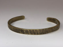 Load image into Gallery viewer, Ruff Cut Brass Cuff