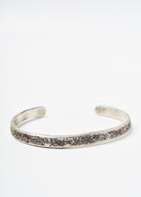 Load image into Gallery viewer, Oxidized Sterling Cuff